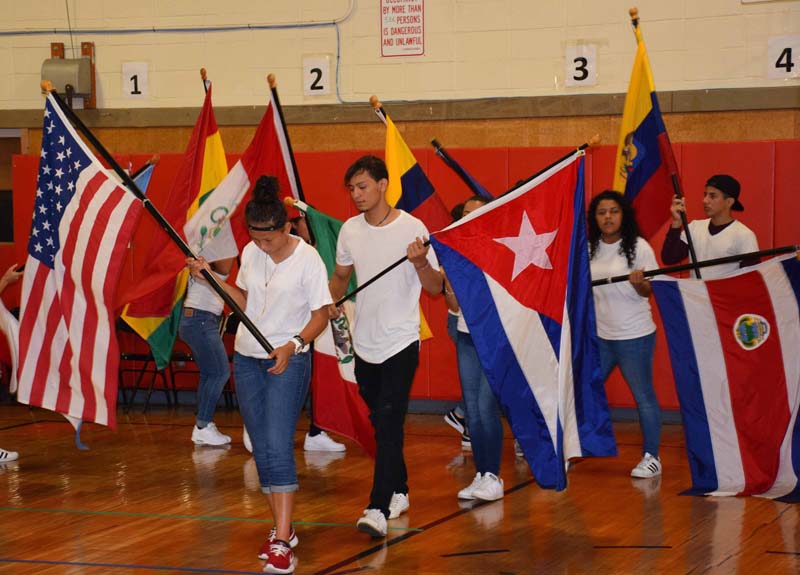 Hispanic Culture Thrives At Arlington High School » Arlington ISD